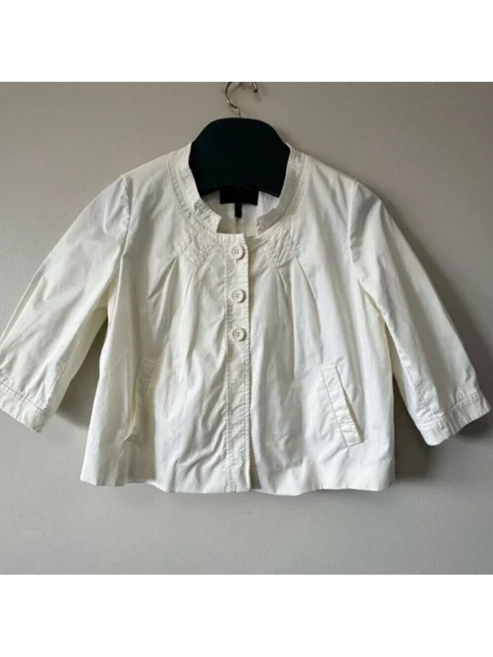 Escada White Blazer with 3/4 Sleeves and Collarless Design